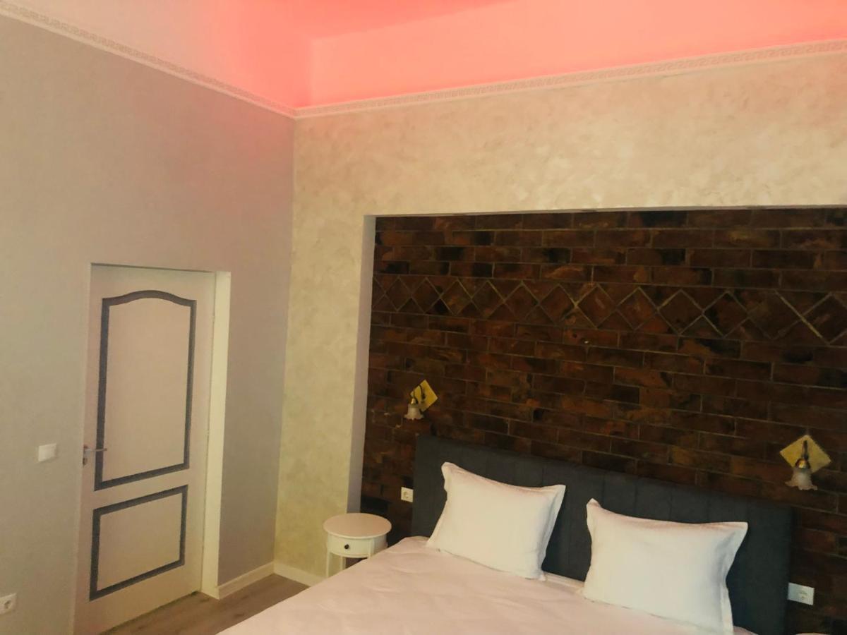 Luxury Center City Сибиу Экстерьер фото